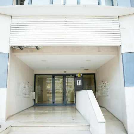 Ideal 2 アパート *