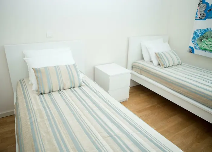 Ideal 2 Апартаменты *