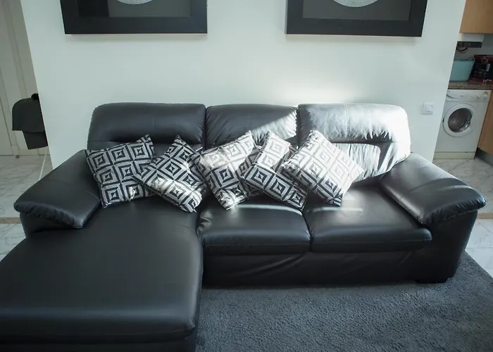 Ideal 2 Апартаменты *