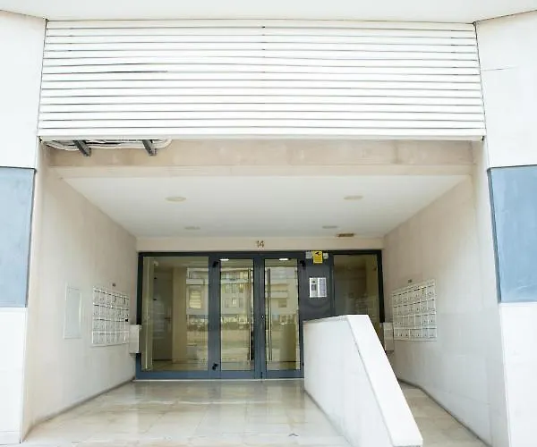 Ideal 2 Апартаменты *