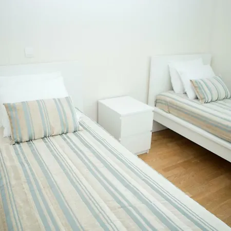 Ideal 2 Apartman *